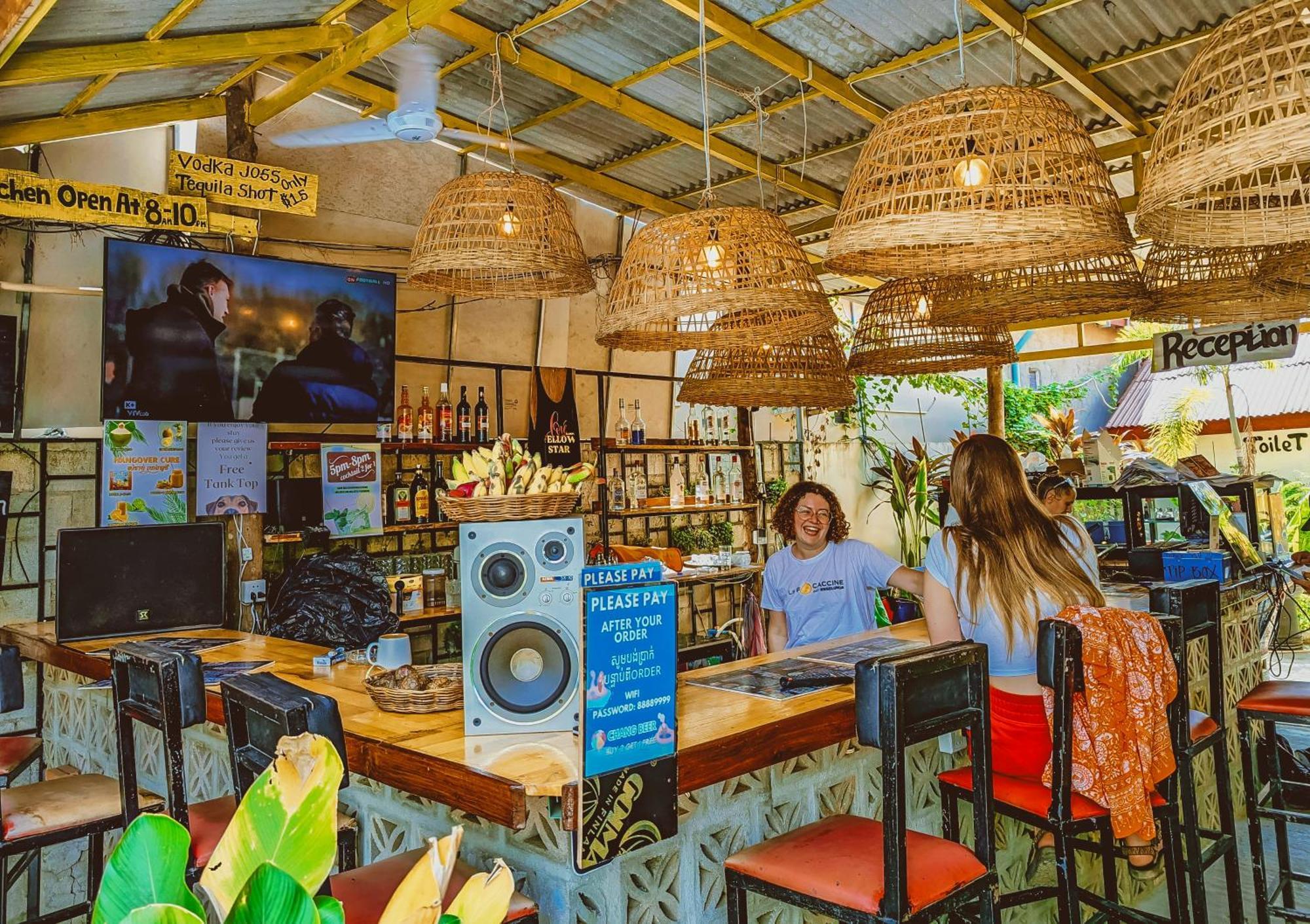 Yellow Star Hostel Kampot Kültér fotó