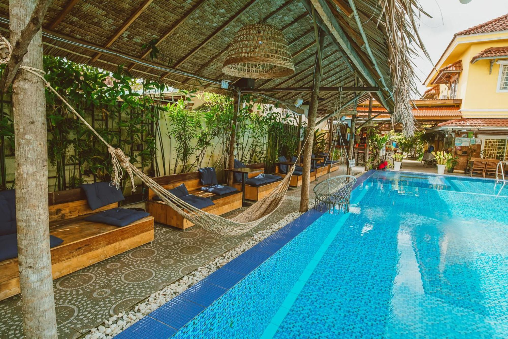 Yellow Star Hostel Kampot Kültér fotó