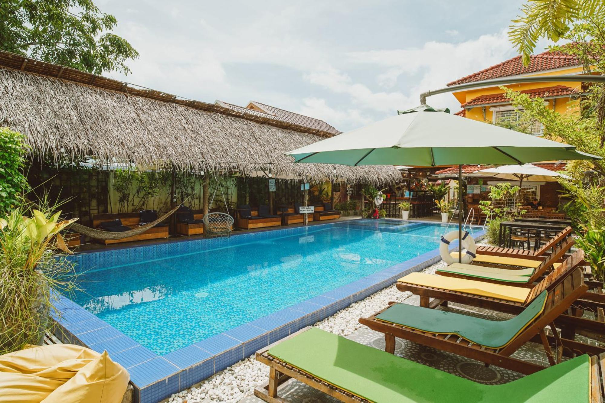 Yellow Star Hostel Kampot Kültér fotó