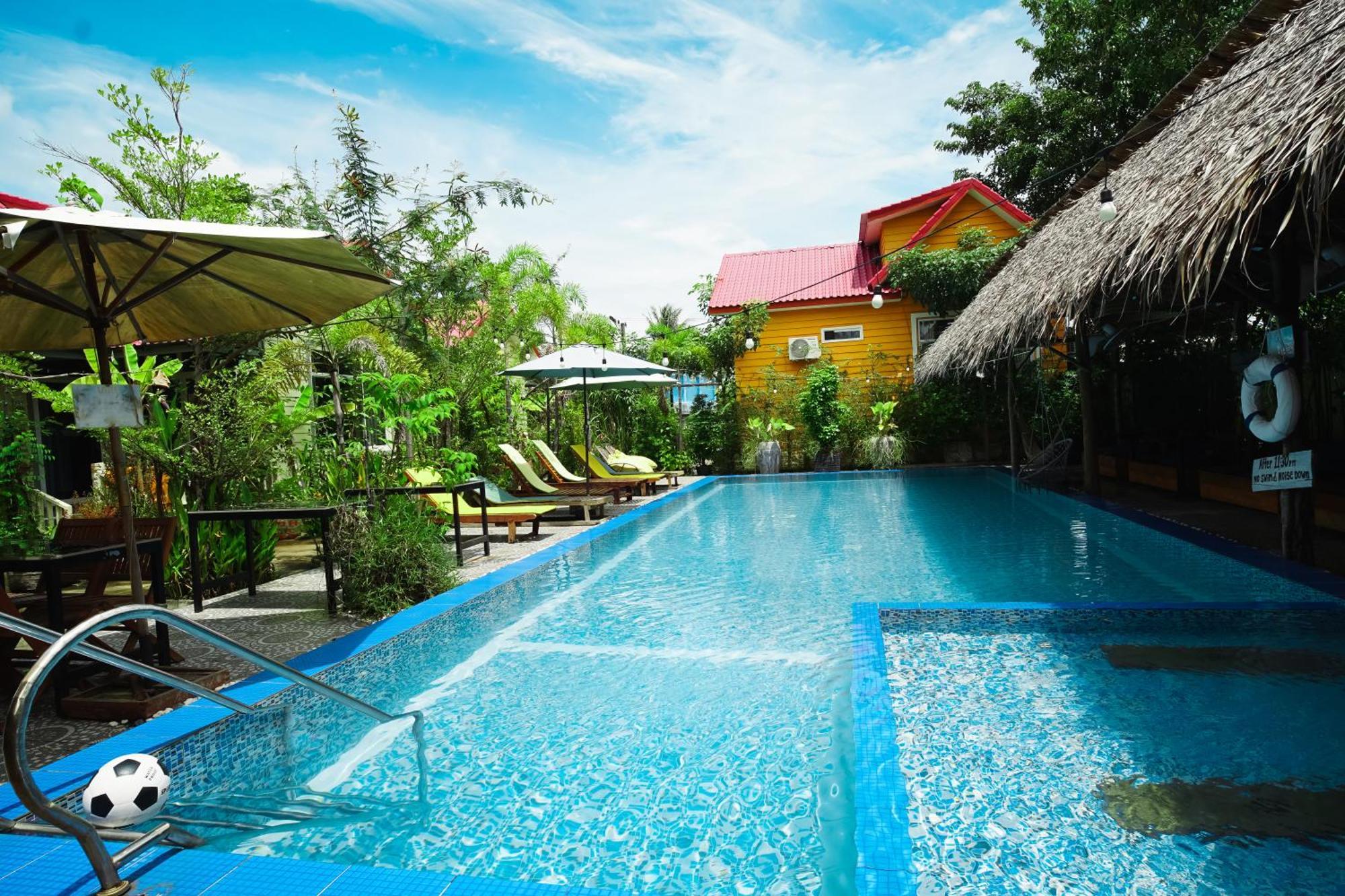Yellow Star Hostel Kampot Kültér fotó