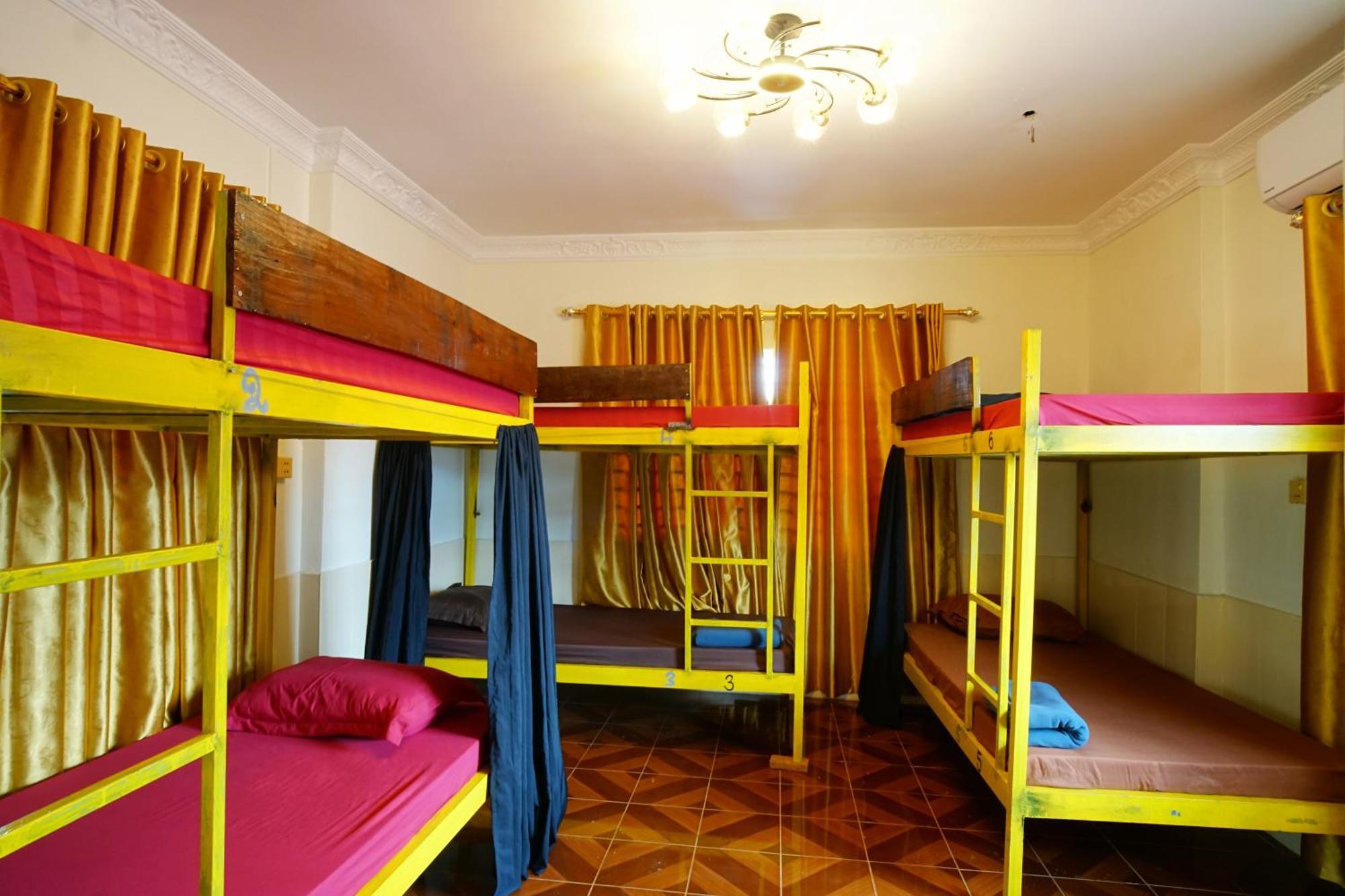 Yellow Star Hostel Kampot Kültér fotó